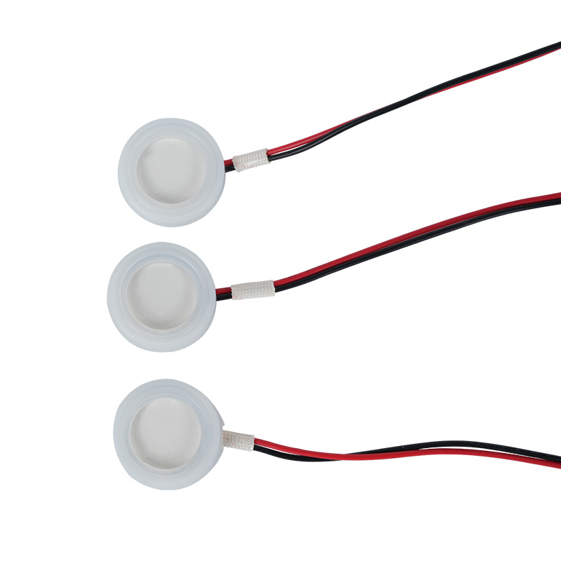 20 mm 2,4 MHz ultrazvukový atomizačný menič Oscilátor Piezoelektrický keramický menič pre aromaterapeutický prístroj Atomizácia esenciálneho oleja